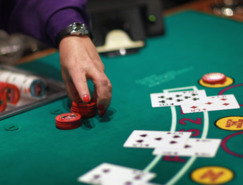 Gry stołowe w kasynie online 1xslot